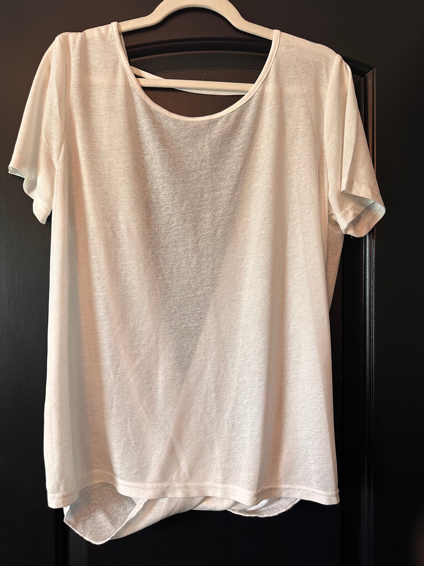 Whispers Top
