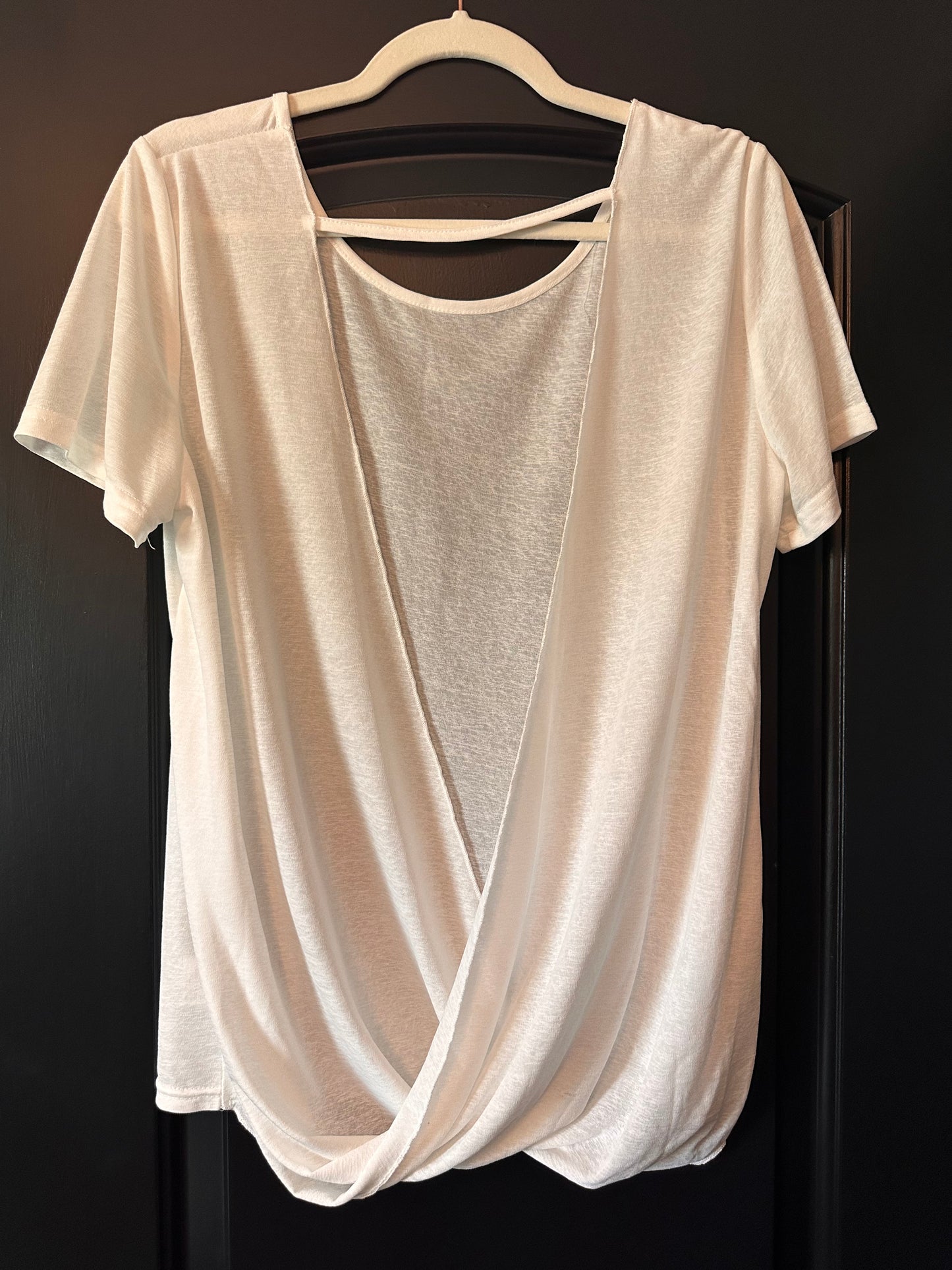 Whispers Top